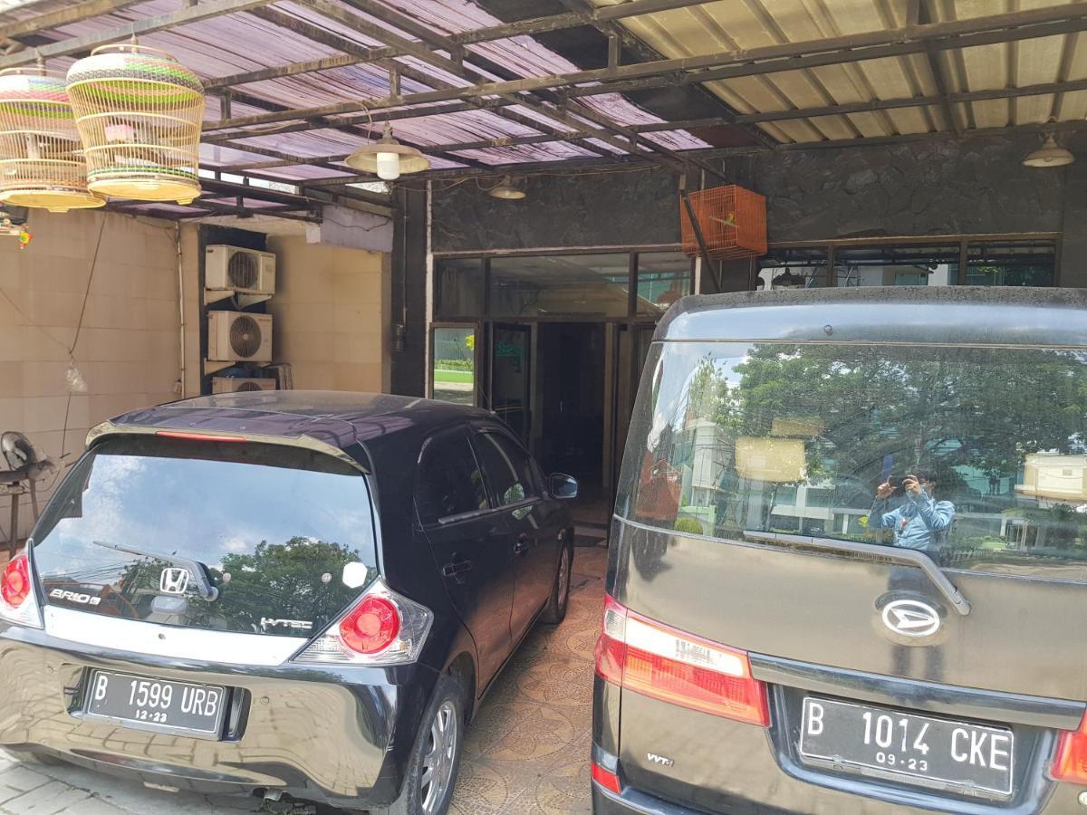 Hotel Alifah 1 Syariah Rawabokor Dua Экстерьер фото