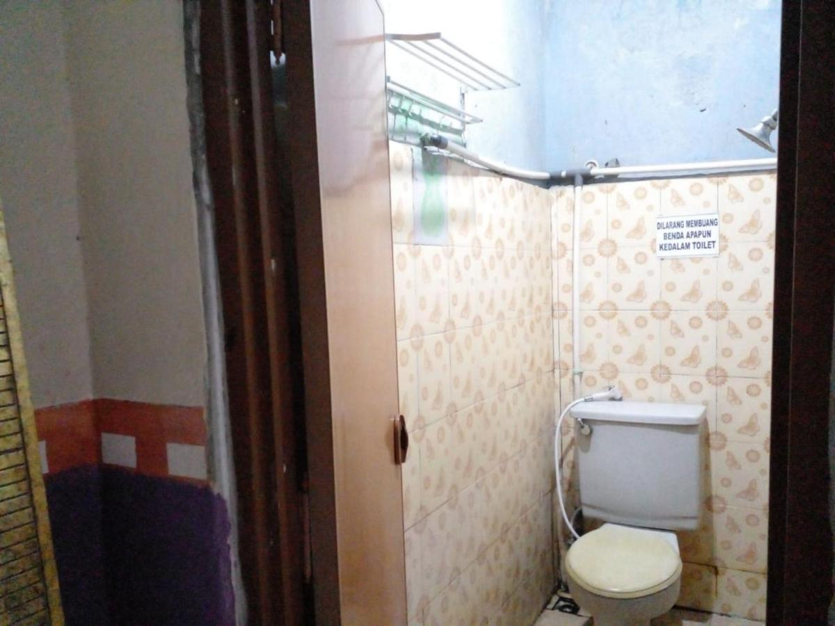 Hotel Alifah 1 Syariah Rawabokor Dua Экстерьер фото