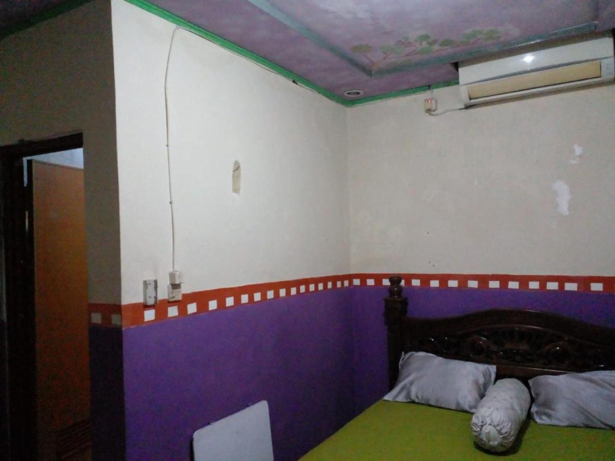 Hotel Alifah 1 Syariah Rawabokor Dua Экстерьер фото