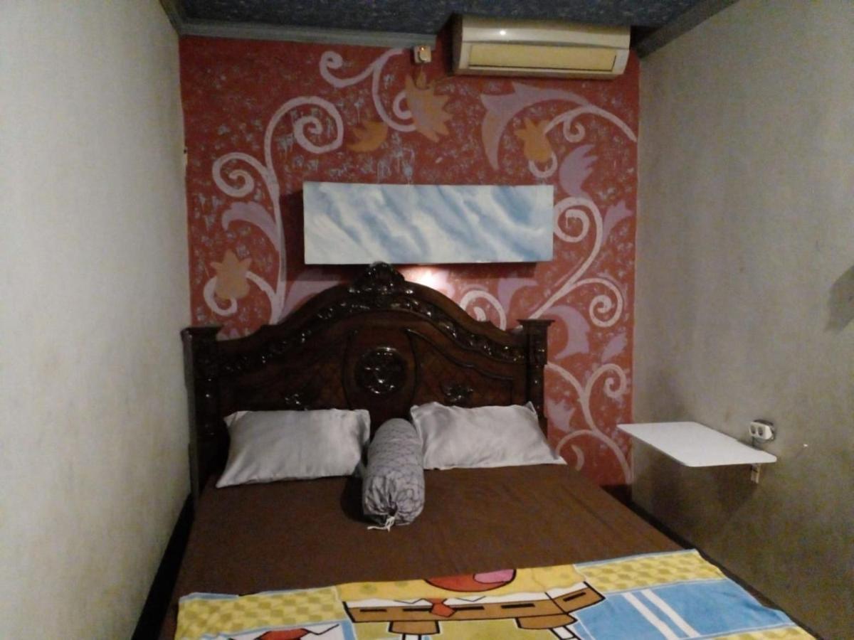 Hotel Alifah 1 Syariah Rawabokor Dua Экстерьер фото