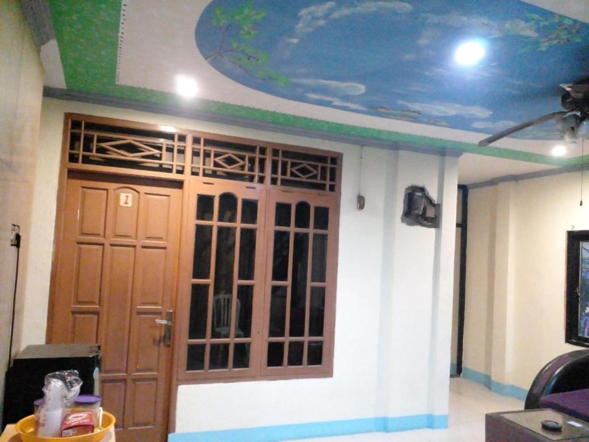 Hotel Alifah 1 Syariah Rawabokor Dua Экстерьер фото