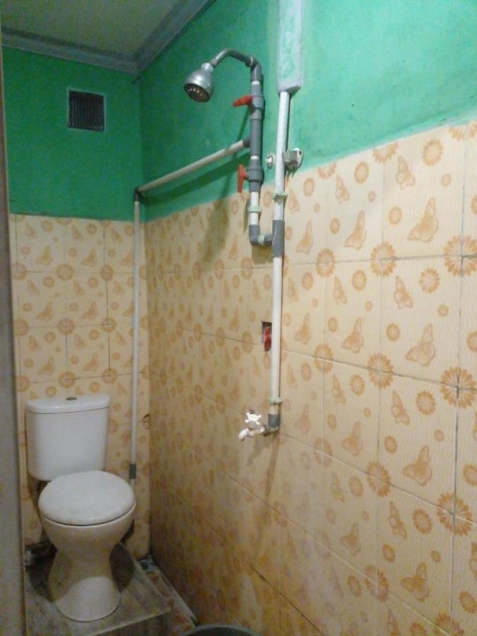Hotel Alifah 1 Syariah Rawabokor Dua Экстерьер фото